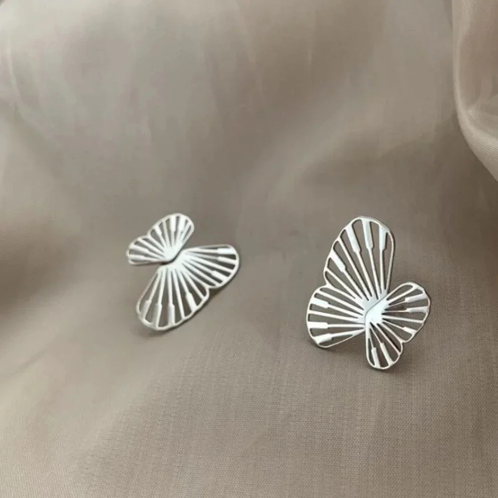 925 Sterling Silver Butterfly Wings Jacket Stud Earrings (Silver or Gold) - Picture 8 of 11